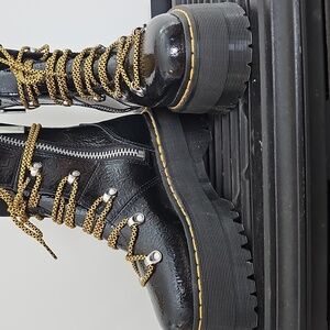 NWOT Dr. Martens Ghilana Max Distrrssed Black Patent Leather Combat Boots